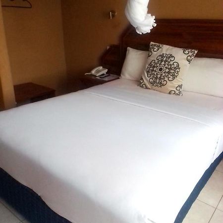 Eland Lodge Livingstone Buitenkant foto