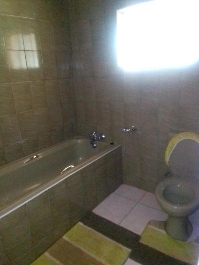 Eland Lodge Livingstone Buitenkant foto